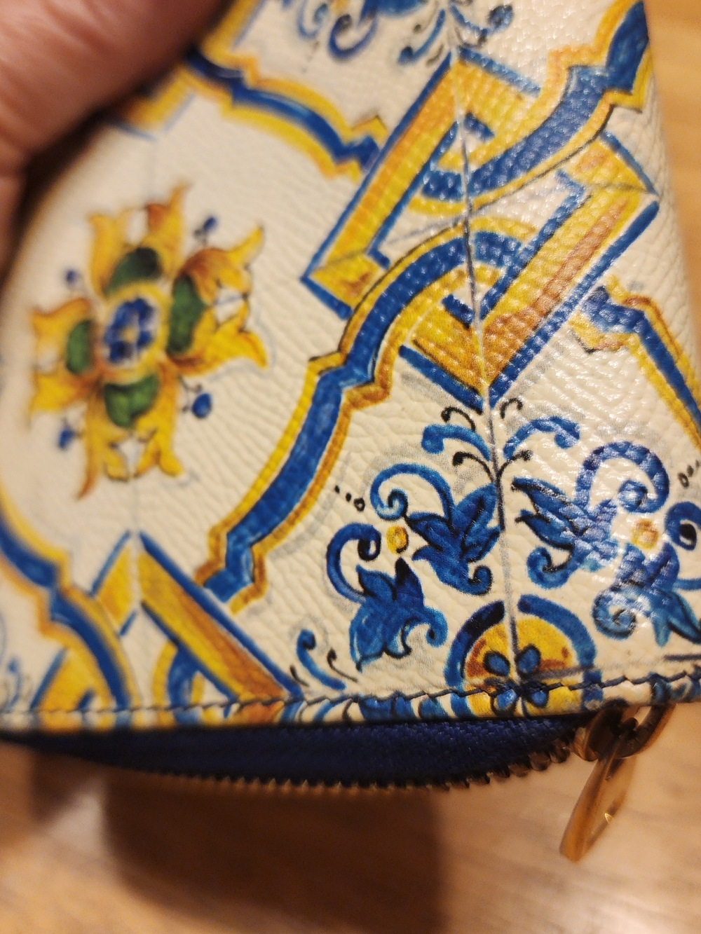 Dolce & Gabbana Yellow & Blue Printed Wallet - Picture 9 of 16